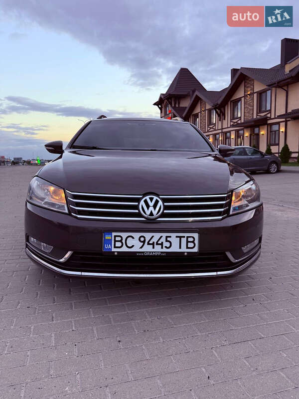 Volkswagen Passat 2013 Volkswagen Passat 2013