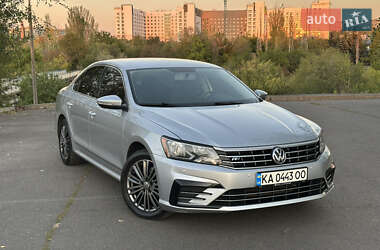 Седан Volkswagen Passat 2016 в Кривом Роге