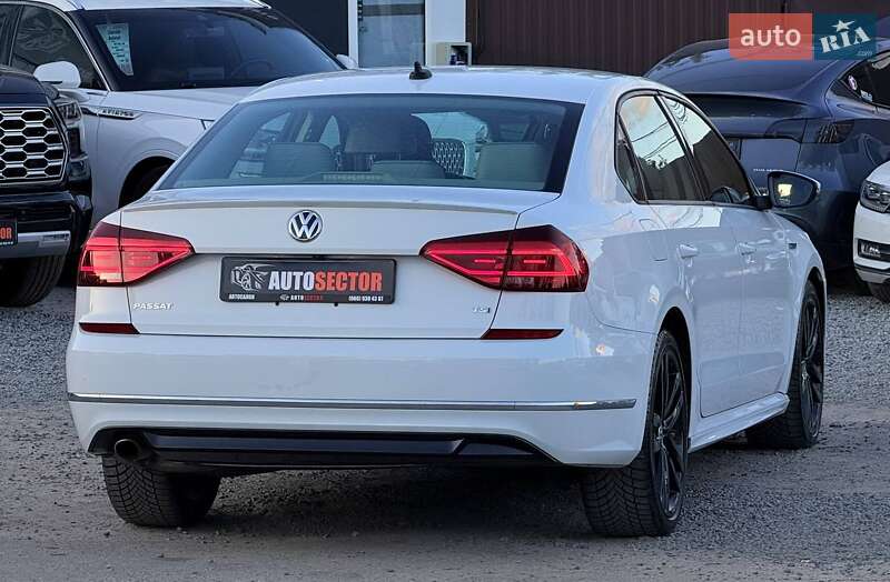 Седан Volkswagen Passat 2018 в Харькове