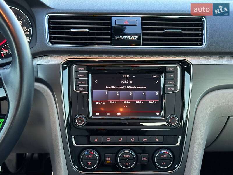 Седан Volkswagen Passat 2018 в Харькове