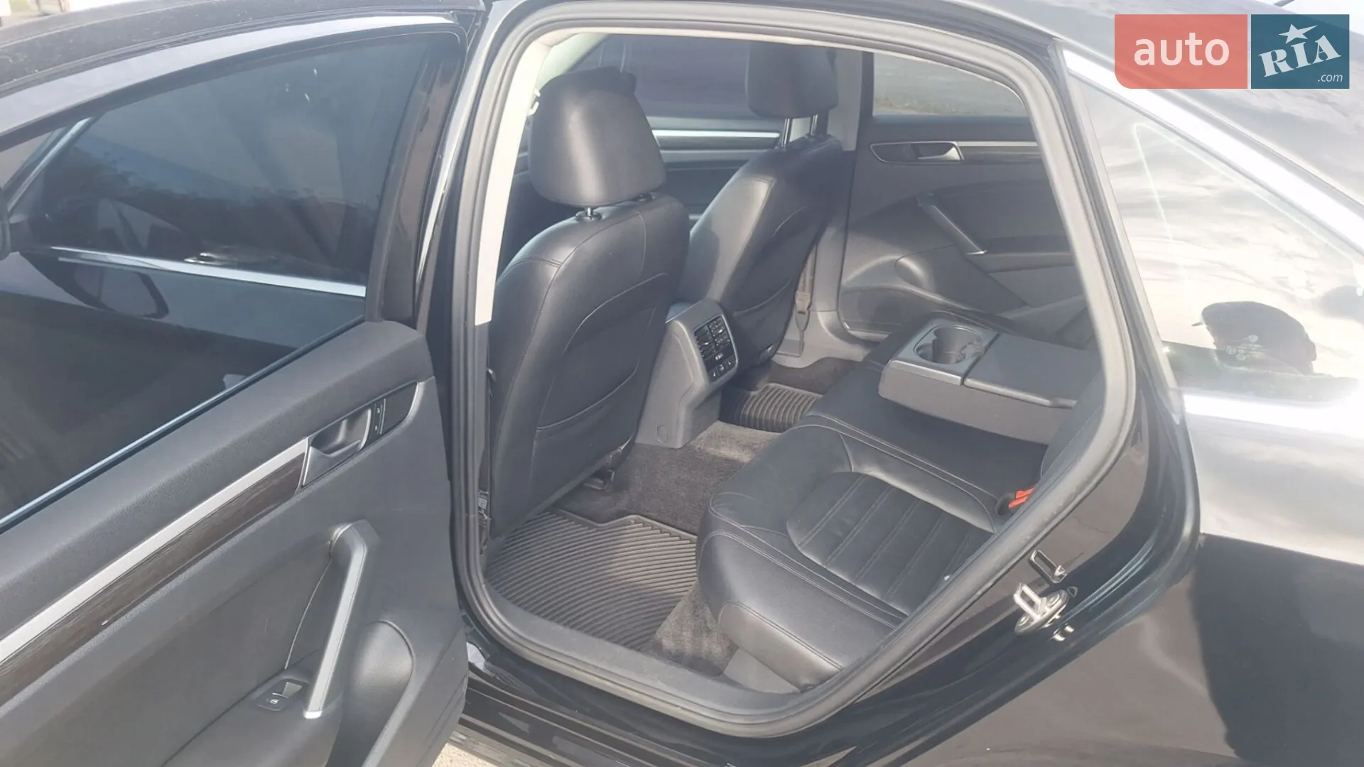 2016 Volkswagen Passat - мініатюра 40