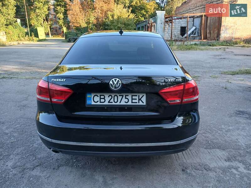 Седан Volkswagen Passat 2013 в Чернигове