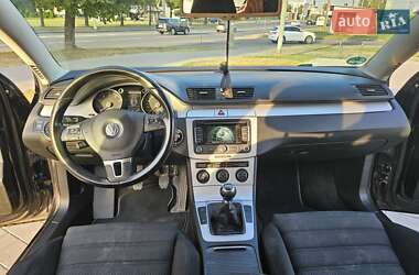 Универсал Volkswagen Passat 2009 в 