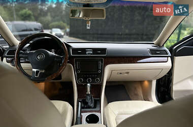 Седан Volkswagen Passat 2012 в Шепетовке
