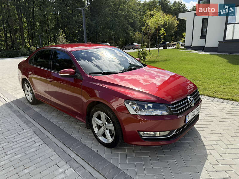 Седан Volkswagen Passat 2015 в Києві