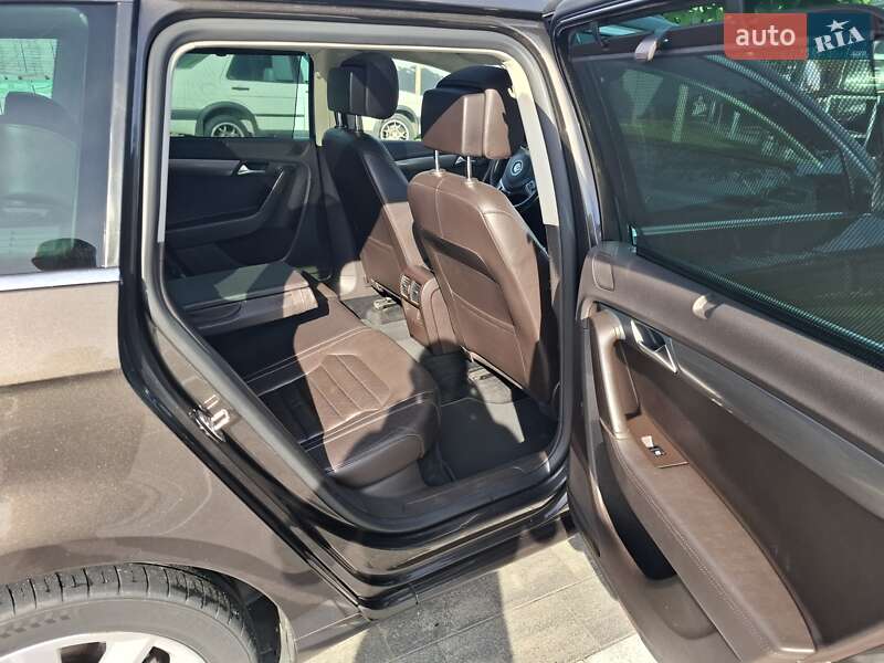 Универсал Volkswagen Passat 2012 в Луцке фото 8 Универсал Volkswagen Passat 2012 в Луцке