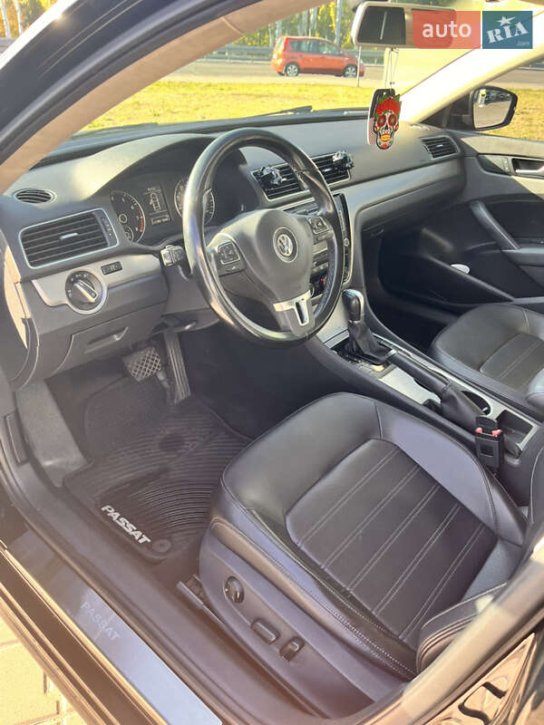 Седан Volkswagen Passat 2014 в Днепре фото 20 Седан Volkswagen Passat 2014 в Днепре