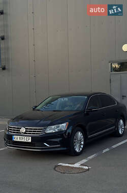 Седан Volkswagen Passat 2016 в 
