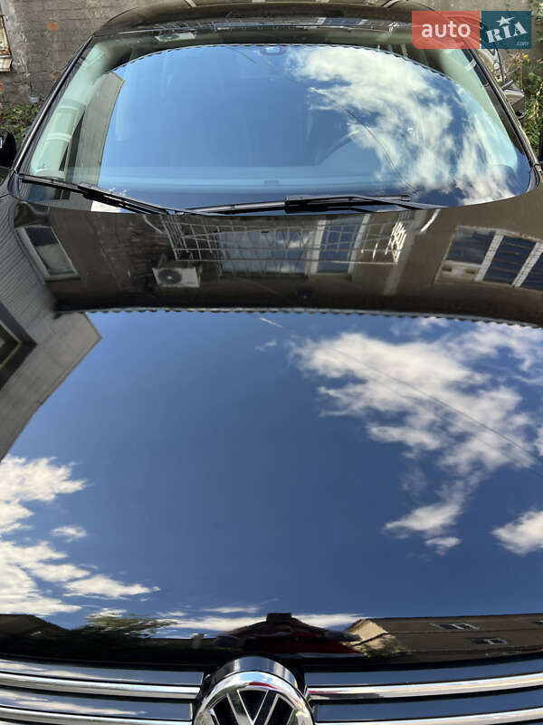 Седан Volkswagen Passat 2014 в Харькове