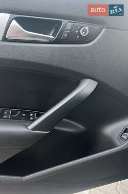 Седан Volkswagen Passat 2012 в 