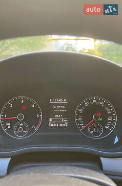 Седан Volkswagen Passat 2012 в 