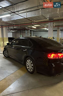 Седан Volkswagen Passat 2014 в 