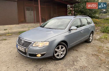 Універсал Volkswagen Passat 2008 в Івано-Франківську