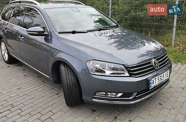 Універсал Volkswagen Passat 2013 в Богородчанах