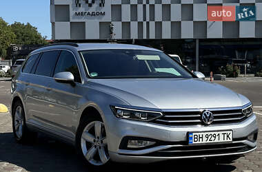 Универсал Volkswagen Passat 2020 в 