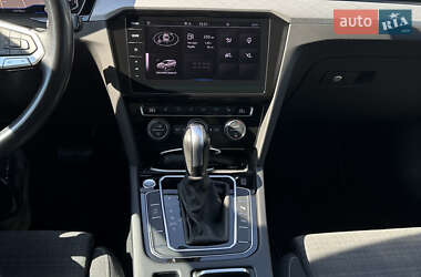 Универсал Volkswagen Passat 2020 в 