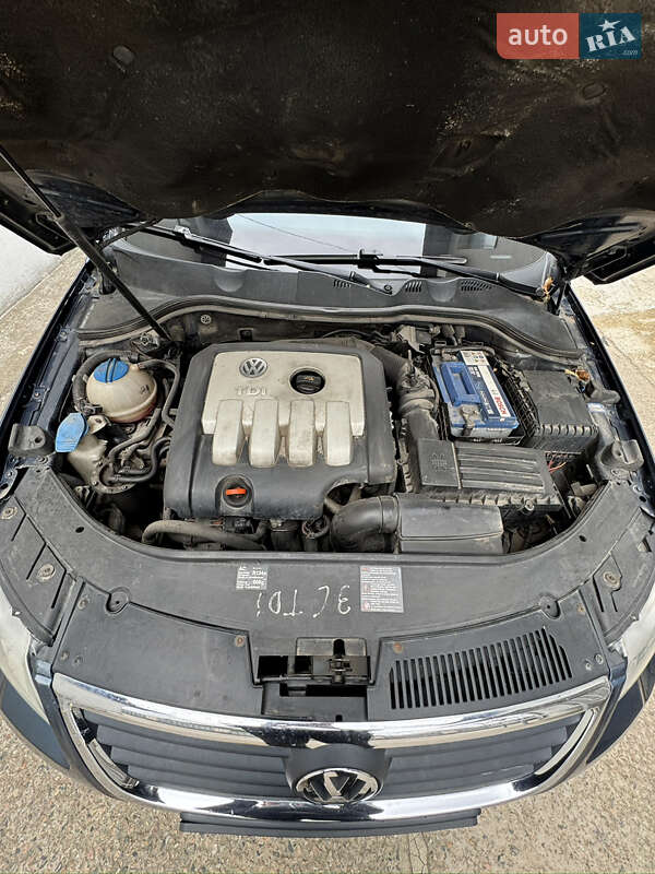 Універсал Volkswagen Passat 2006 в Умані