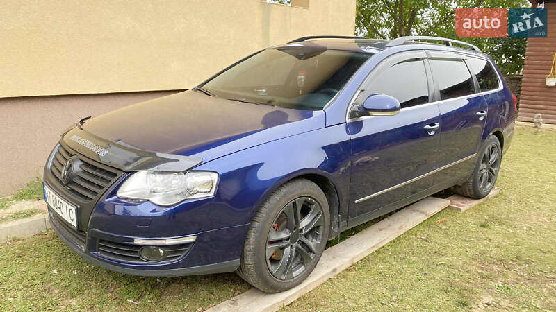 Универсал Volkswagen Passat 2009 в Ивано-Франковске