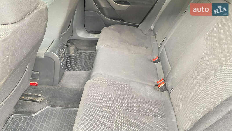 Универсал Volkswagen Passat 2009 в Ивано-Франковске