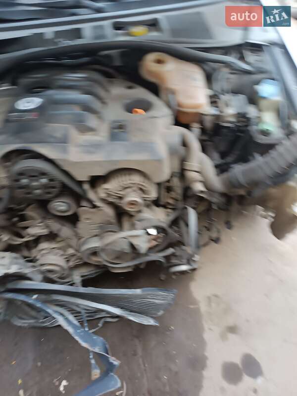 Универсал Volkswagen Passat 2003 в Виннице