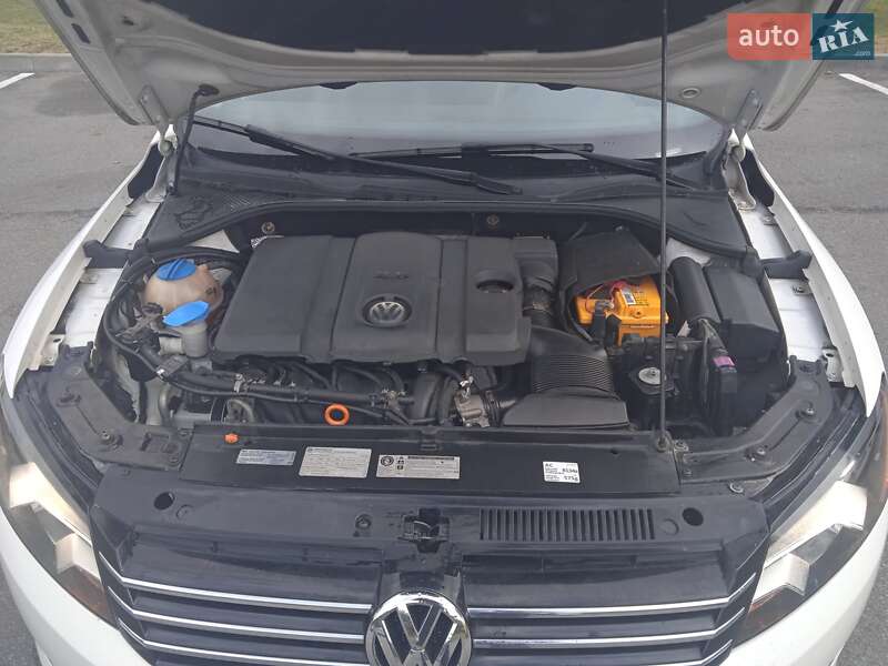 Седан Volkswagen Passat 2013 в Киеве фото 21 Седан Volkswagen Passat 2013 в Киеве