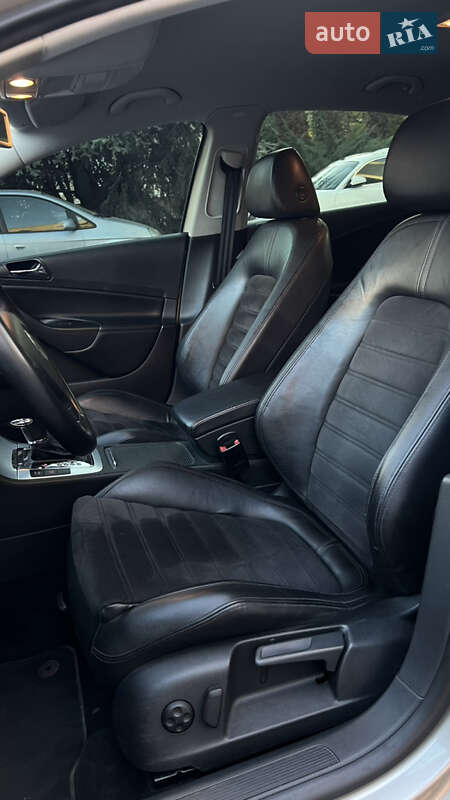 Седан Volkswagen Passat 2007 в Одессе