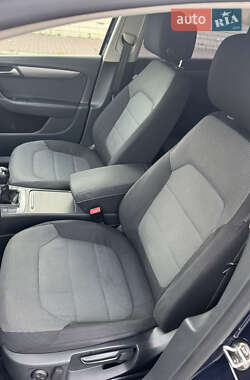 Универсал Volkswagen Passat 2012 в 