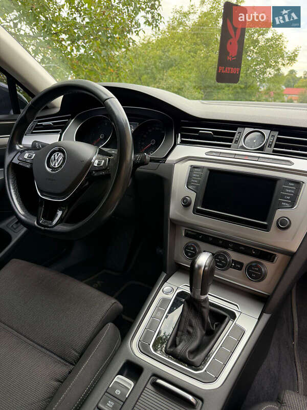 Универсал Volkswagen Passat 2016 в Иршаве