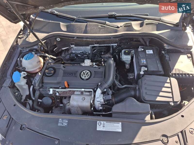 Универсал Volkswagen Passat 2010 в Луцке