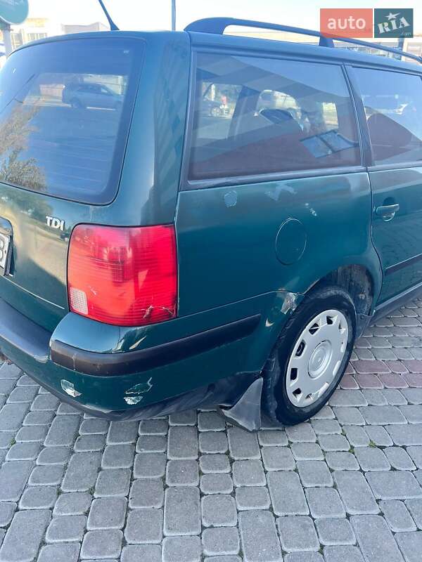 Универсал Volkswagen Passat 1999 в Ивано-Франковске
