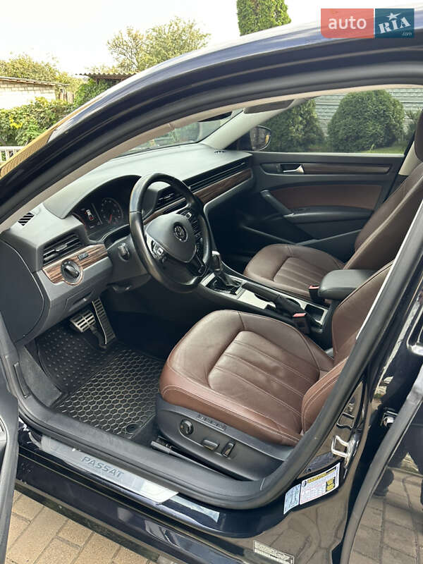 Седан Volkswagen Passat 2020 в Харкові
