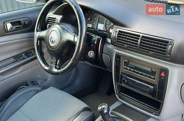 Седан Volkswagen Passat 1999 в Ужгороді