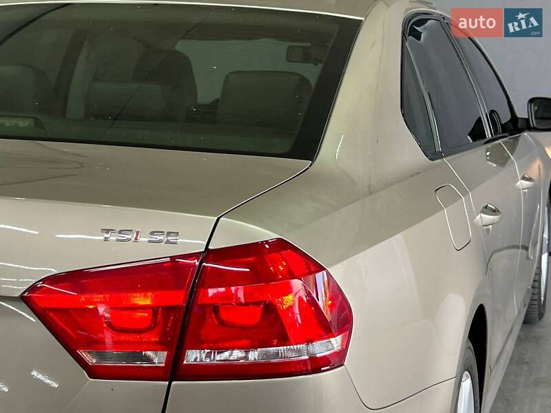 Седан Volkswagen Passat 2014 в Одесі