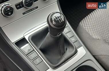 Универсал Volkswagen Passat 2013 в 