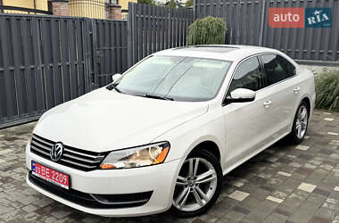 Седан Volkswagen Passat 2014 в Львове