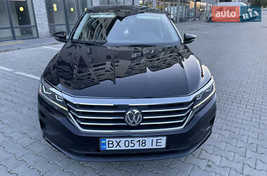 Седан Volkswagen Passat 2020 в Хмельницком