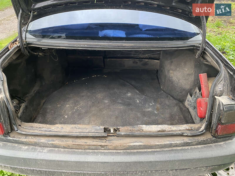 Седан Volkswagen Passat 1992 в Городке фото 9 Седан Volkswagen Passat 1992 в Городке