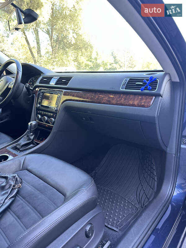 Седан Volkswagen Passat 2013 в Дрогобыче фото 24 Седан Volkswagen Passat 2013 в Дрогобыче