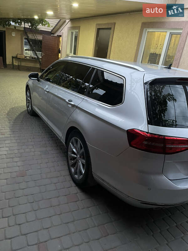 Универсал Volkswagen Passat 2015 в Первомайске