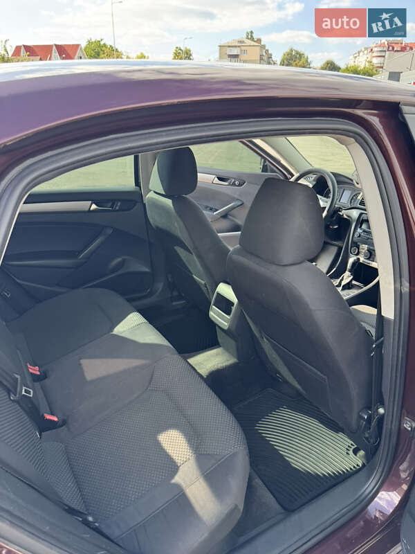 Седан Volkswagen Passat 2012 в Конотопе фото 5 Седан Volkswagen Passat 2012 в Конотопе