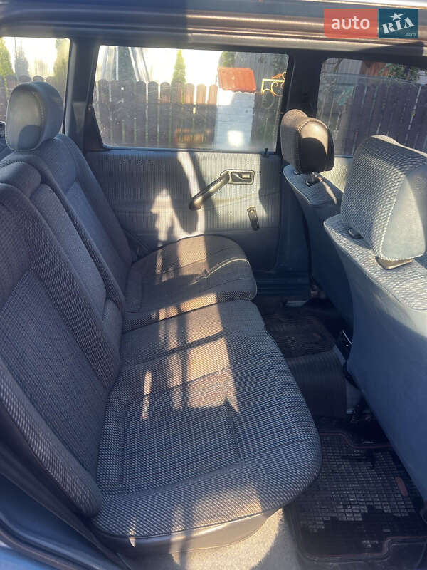 Універсал Volkswagen Passat 1991 в Львові