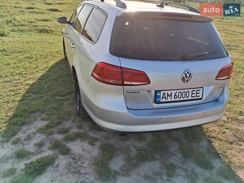 Універсал Volkswagen Passat 2011 в Києві фото 18 Універсал Volkswagen Passat 2011 в Києві