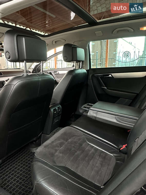 Універсал Volkswagen Passat 2010 в Харкові