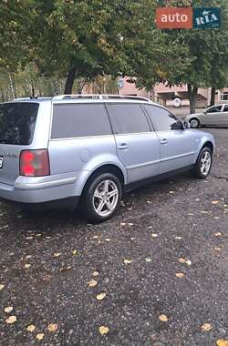 Универсал Volkswagen Passat 2003 в 