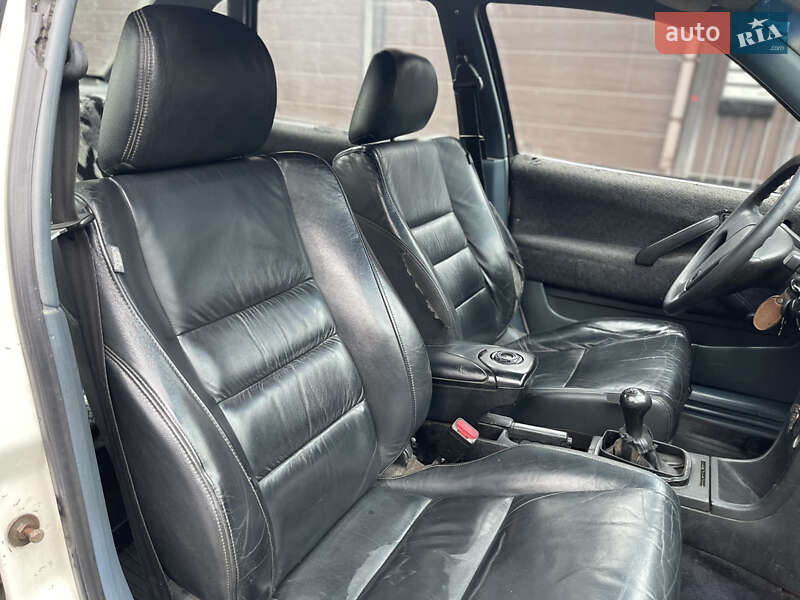 Седан Volkswagen Passat 1988 в Киеве