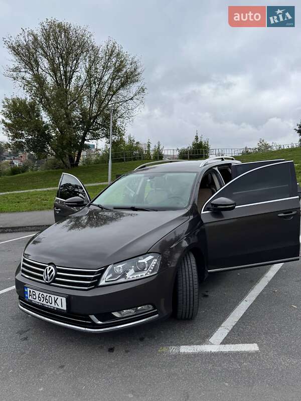 Универсал Volkswagen Passat 2012 в Виннице