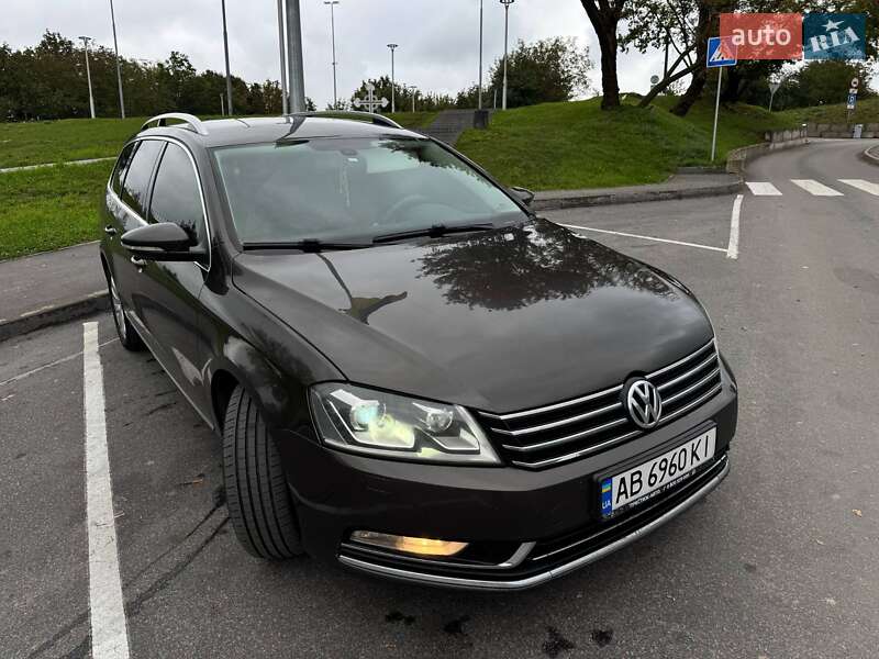 Универсал Volkswagen Passat 2012 в Виннице