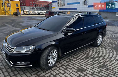 Универсал Volkswagen Passat 2013 в 