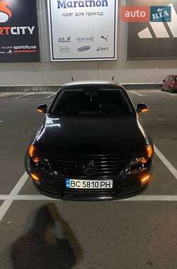 Седан Volkswagen Passat 2006 в Ровно