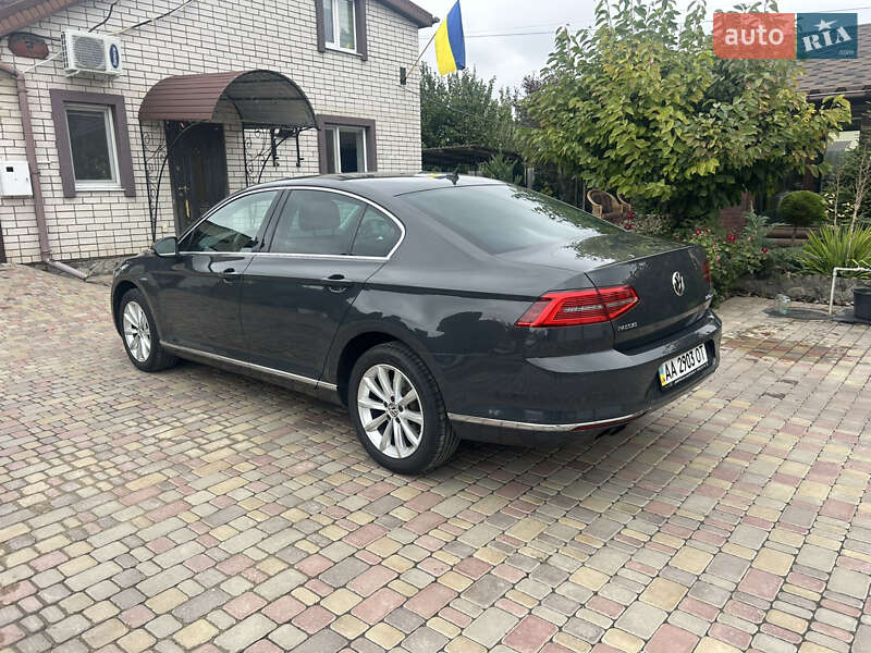 Седан Volkswagen Passat 2015 в Хороле фото 4 Седан Volkswagen Passat 2015 в Хороле